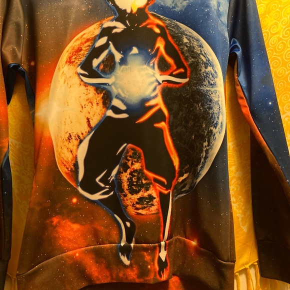 Avatar Sweater — ALTA graphic sweatshirt - Picture 2 of 2